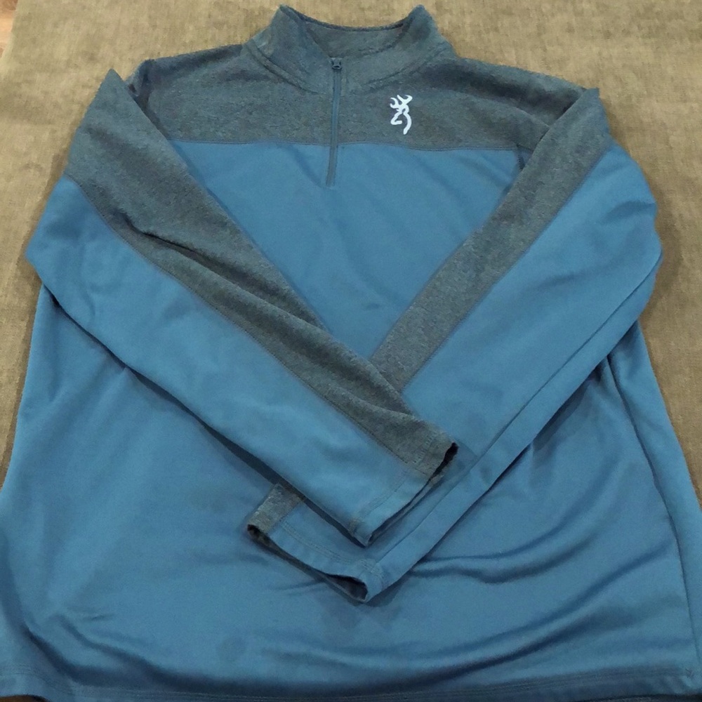 Browning 1/4 zip pull over. Size large.